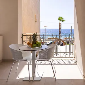 https://aura-room.sicilyhotelsitaly.net
