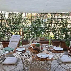 https://aausgud.emilia-romagnahotels.net