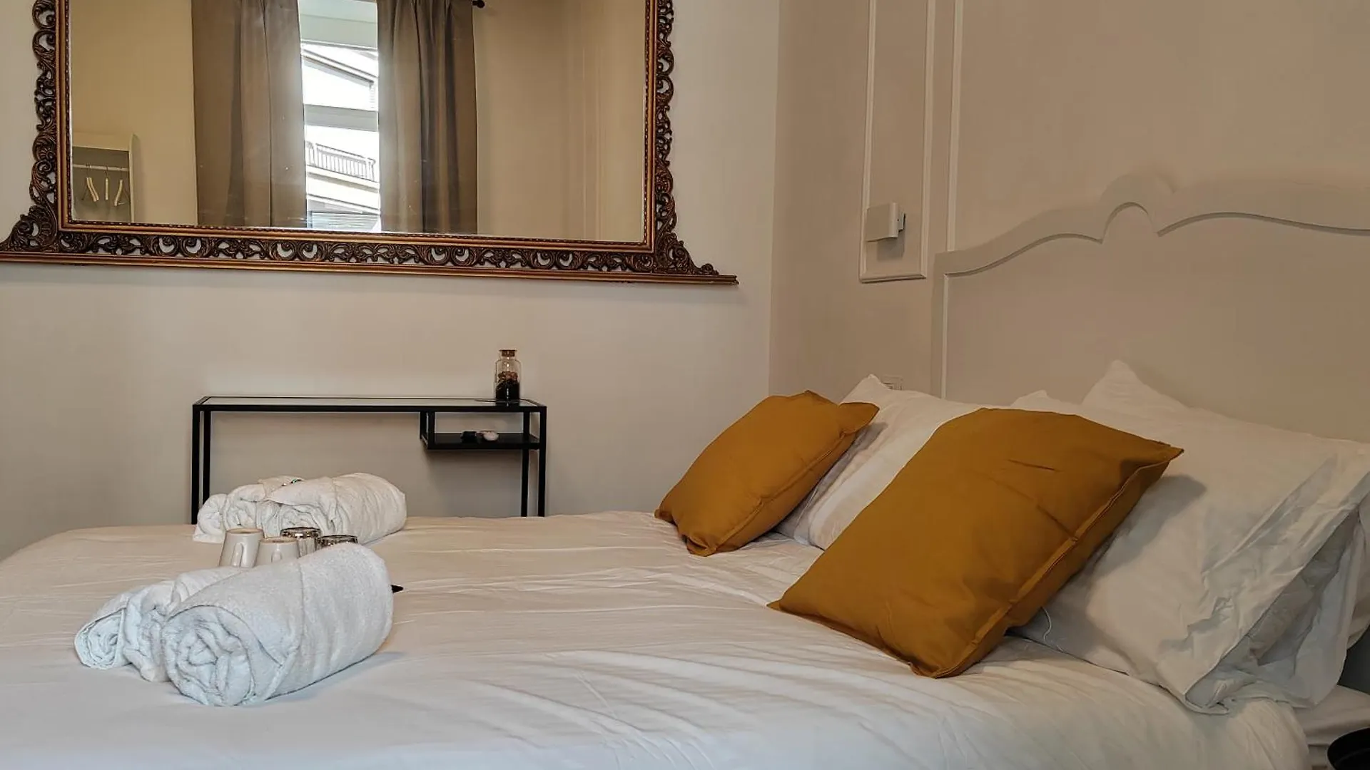 Hotel Gala Sardinia Cagliari 0*,  Italien